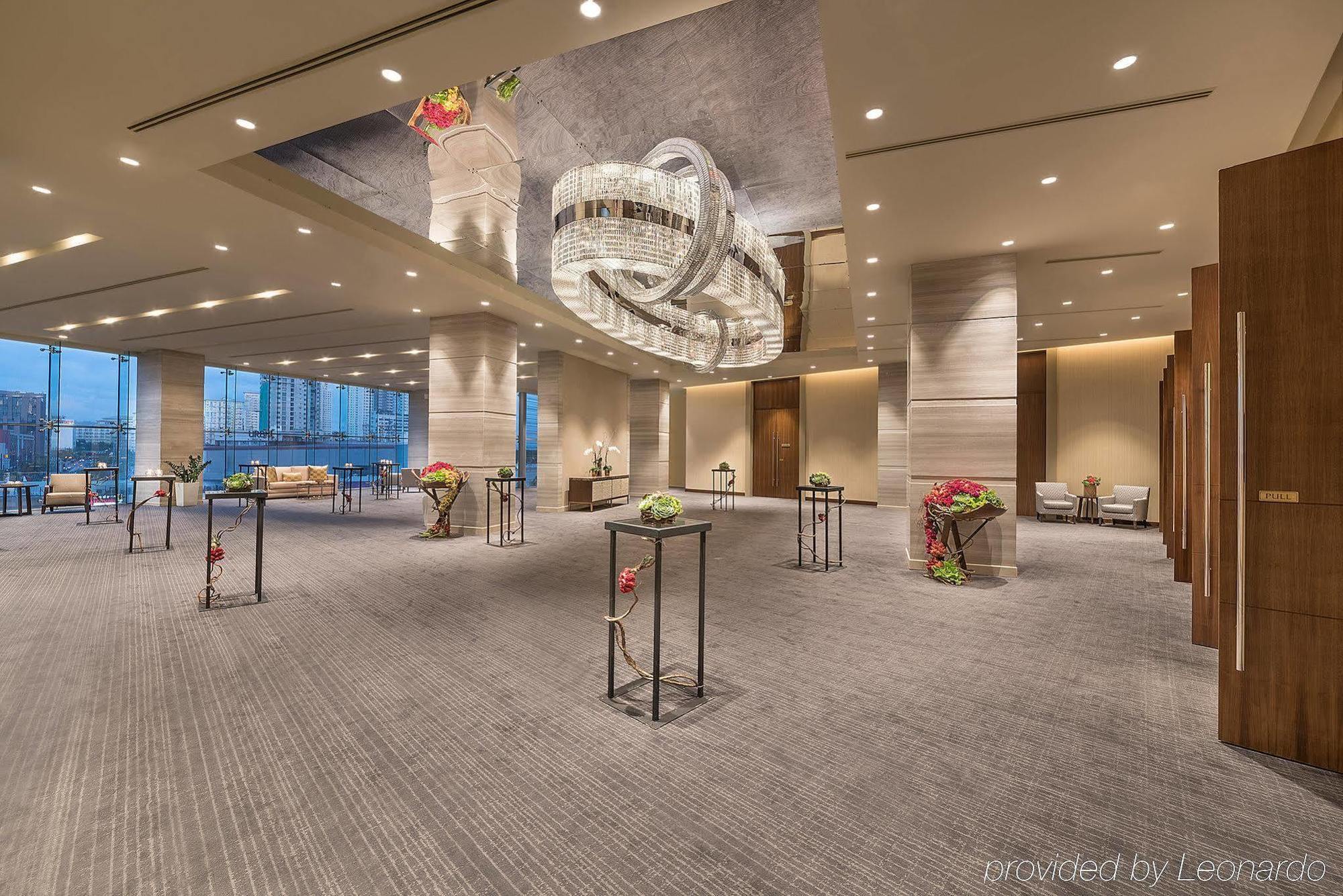 Ascott Bonifacio Global City Manila Taguig Exterior photo